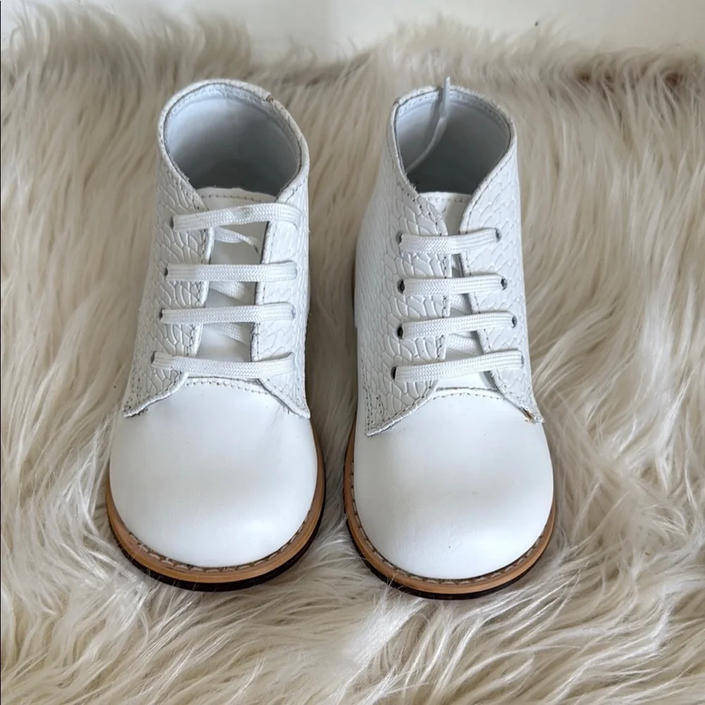Josmo Unisex-Child Logan‎ Walker Woven Sz 8 almost like new